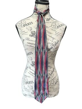 Geoffrey Beene Silk Geometric Stripe Tie